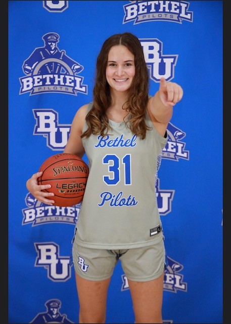 Loved spending the day with <a href="/BUPilotsWBB/">Bethel Pilots Women's Basketball</a> yesterday!  Thank you <a href="/CoachPolsgrove/">Scott Polsgrove</a> and <a href="/jasminee30910/">Coach Jass</a>  for an amazing visit and a great experience!