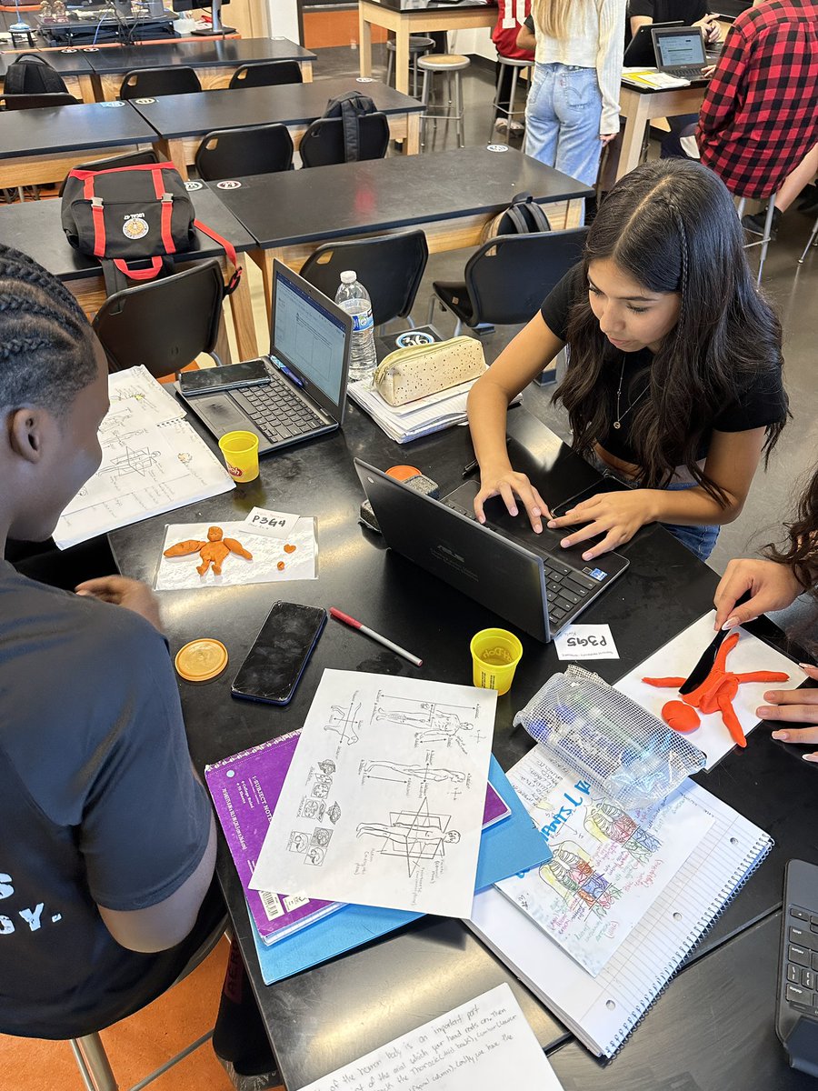 hellomsyang's tweet photo. Practicing anatomical terms  @ChaffeyHSTigers  A&amp;P ss - play-doh dissection https://t.co/LGCabF2cnA