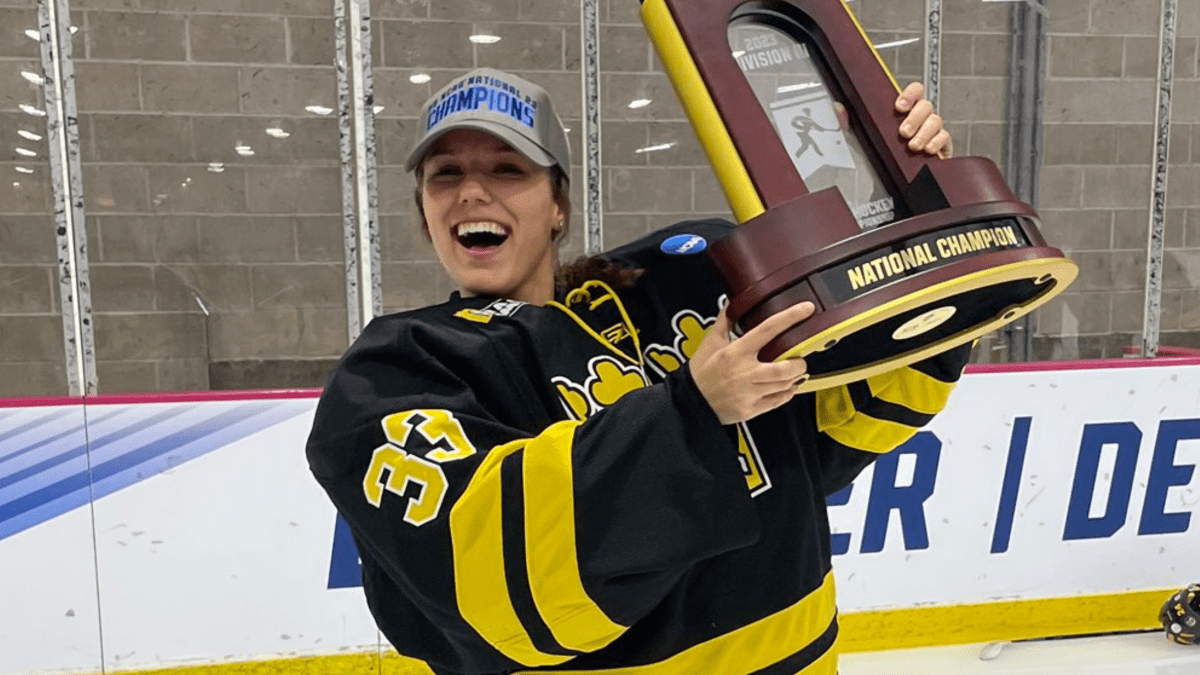 IN MEMORIAM:
Gustavus Adolphus College (NCAA DIII) G Jori Jones has died at the age of 19, following a fatal car accident on a team trip.

Our thoughts are with Jones' family, friends, and teammates, and the entire Gustavus Adolphus school.