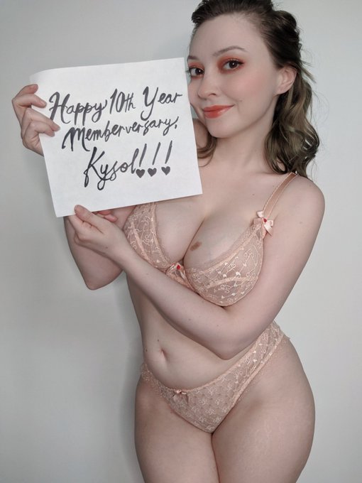 Happy Memberversary, @Kysol7 !! I'm honored to have been the first model you tipped on MFC 10 years ago<a class="tags" target="_blank" title="On Twitter" href="/?out=eyJ0eXAiOiJKV1QiLCJhbGciOiJIUzUxMiJ9.eyJpYXQiOjE3MjMwMzY4MjMsImlzcyI6InR3cG9ybnN0YXJzLmNvbSIsIm5iZiI6MTcyMzAzNjgyMywiZXhwIjoxNzU0NTcyODIzLCJyZWRpcmVjdF91cmwiOiJodHRwczovL3R3aXR0ZXIuY29tL0t5c29sNyJ9.lA8-yYaCDeH-snx0xJDCTBo3MaYpNF5LVPmTZ3WO1BD2p1B_fIeP0gO3AD1ULOFHBvx1CS-hoO3cnvV42Ij_zQ">@Kysol7</a><a href="/tag/onmfc"class="tags"><span>#onmfc</span></a>