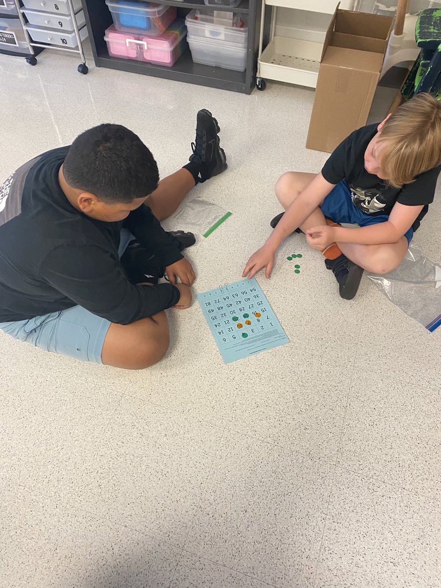 ms_inverso's tweet photo. Our first few days of school were filled with writing, math games and mind maps! Can’t wait to see all the great things my 5th graders accomplish this year! https://t.co/J6lRXhmIH9