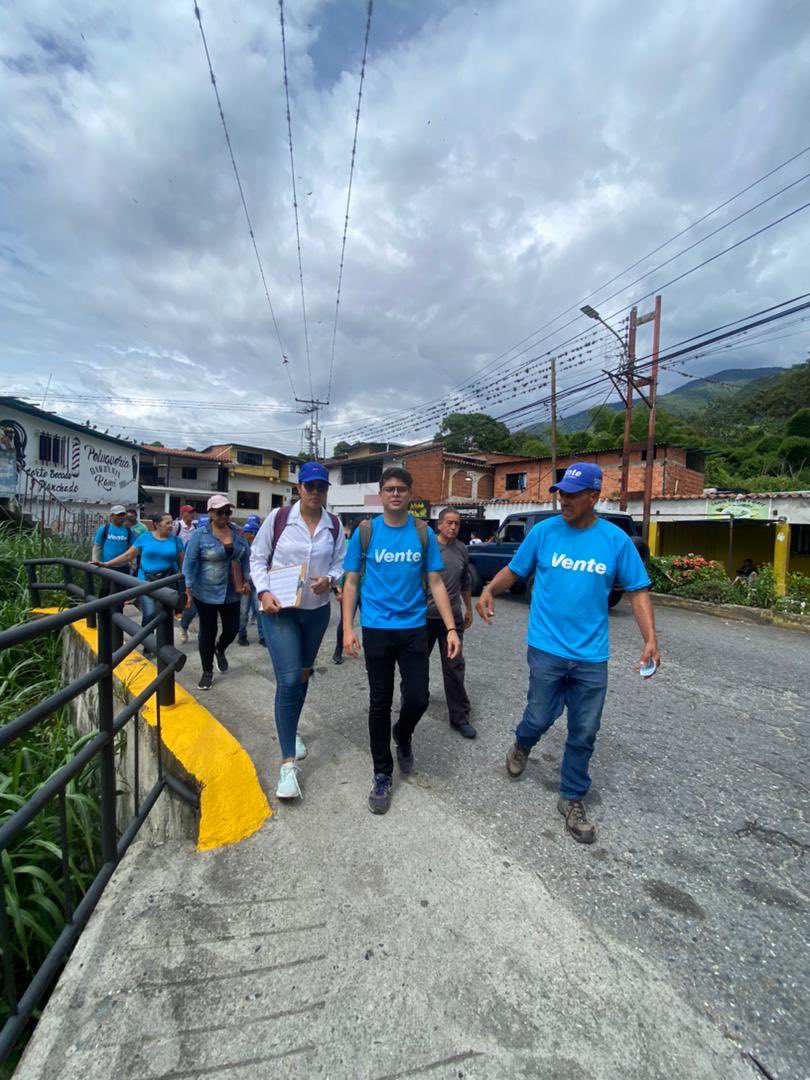 Hoy comenzó la gira de activismo juvenil en la parroquia Jacinto Plaza acompañados por el equipo de <a href="/VenteMerida/">Vente Mérida</a> en el Municipio Libertador. 

Seguimos llevando el Mensaje de nuestra líder nacional a cada rincón del estado.