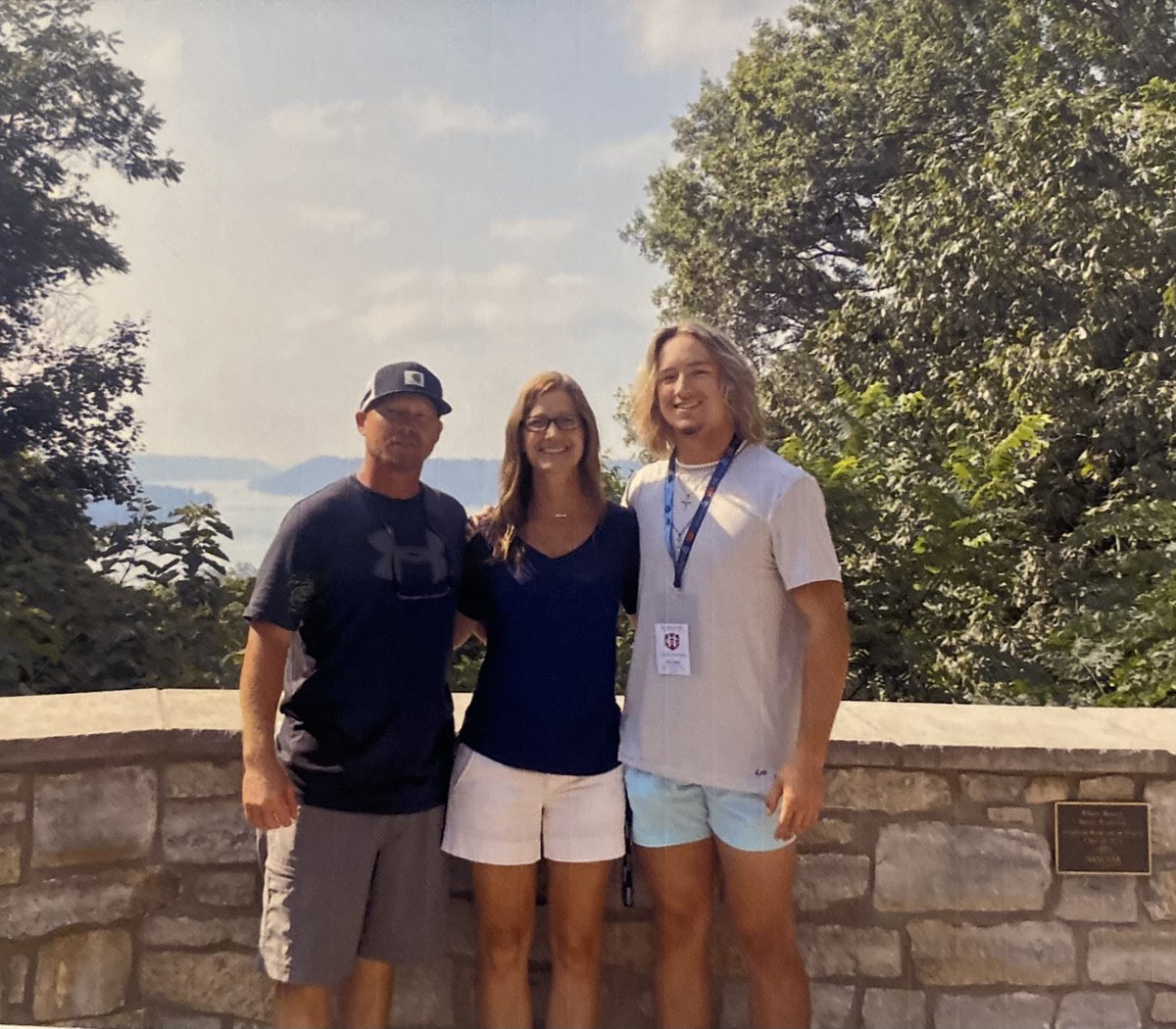 Thank you Coach <a href="/GrantAB15/">Grant Bellak</a> and the staff for such a great visit today at Hanover College. I appreciate the time you spent with us. <a href="/5Star_Gullett/">5 Star Midwest - Gullett</a>