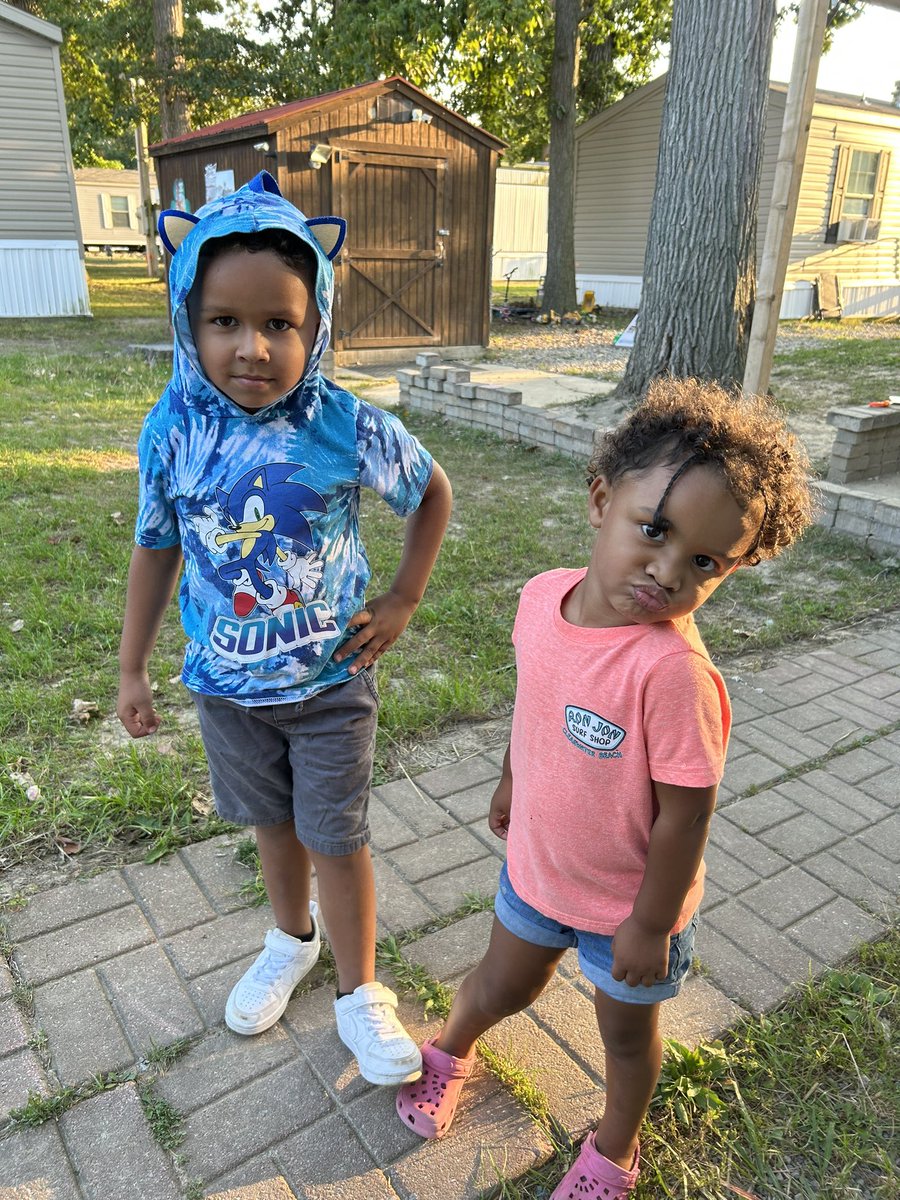 raknotts07's tweet photo. i love my babies 🥰💙 https://t.co/9e4JTcToML