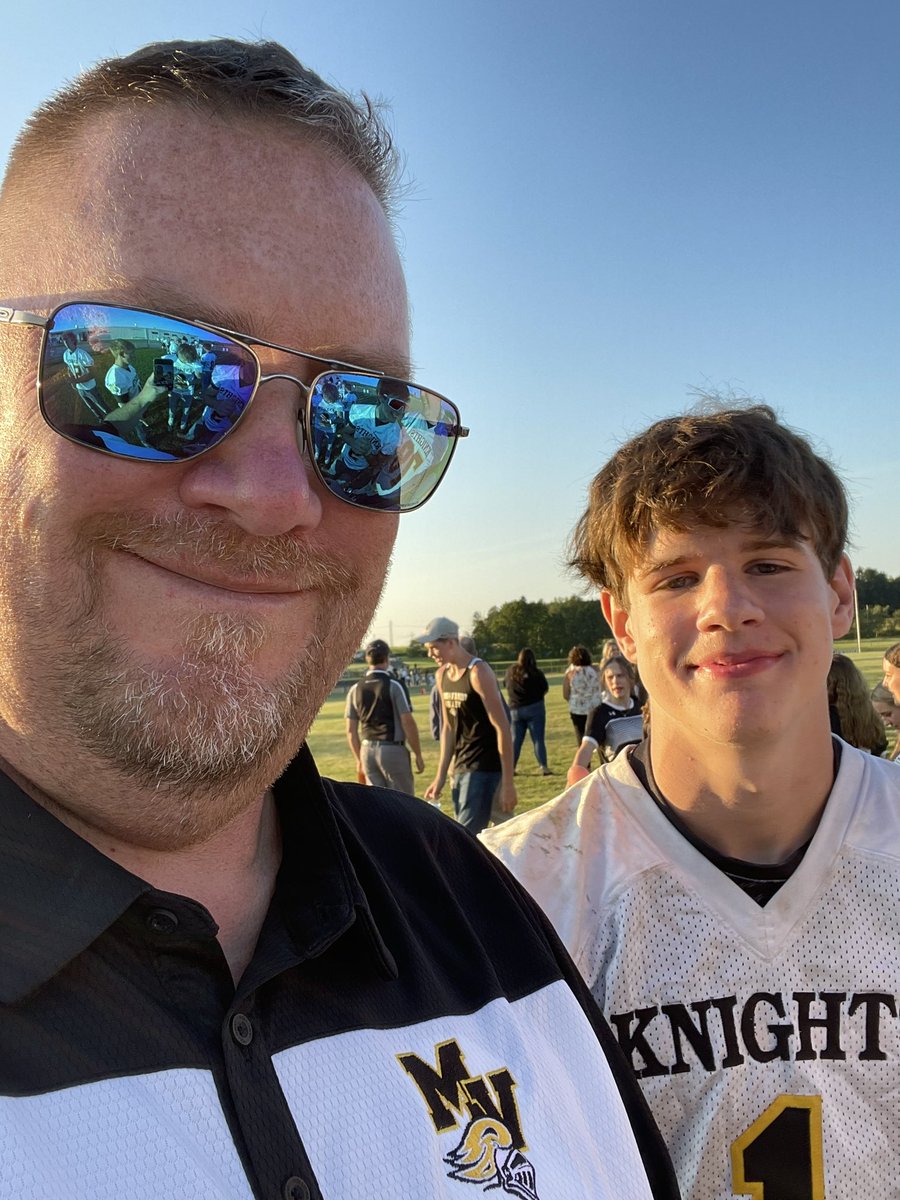 MoValleyFB's tweet photo. Amazing turnout for Meet the Knights. I will work my tail off to give these Seniors and this Community a program to be proud to call their own. 

#OneKnightNation #BlackKnightProud https://t.co/0APwl74jyp