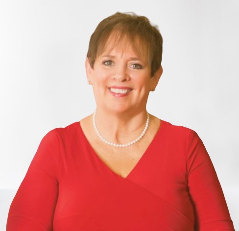 RemaxBetty's tweet photo. Betty is starting her 15th year with RE/MAX and her clients have selected her once again as a Five Star Real Estate Broker/Agent. https://t.co/wsuJXL1Su7