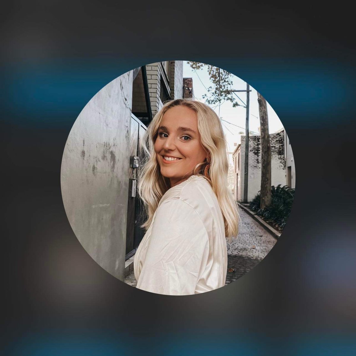 Officially introducing... the new logo of Radio U!
Congratulations Abbey Philpott on winning the design submission and thanks to everyone who participated