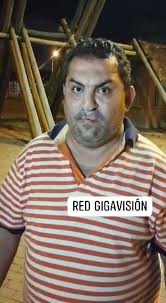 TedRivers's tweet photo. #CesarCueto Padre del #Asesino
#JusticiaAzul Lo mando a casa. https://t.co/nMS2pOfJ2a