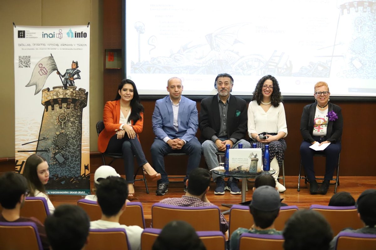 lauraenriquezr's tweet photo. A nuestros valiosos panelistas y moderadora, un agradecimiento especial por enriquecer la discusión con sus perspectivas; @integridad_AC, @danielagiza, @marcartonist, @obititlan y @pacobaca. https://t.co/BsIcj0hbWH