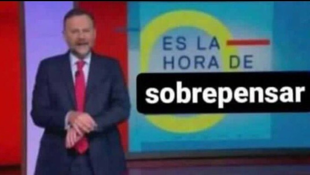 gabrrlgh's tweet photo. me acuesto para dormirme y 5 segundos después: https://t.co/bMTb9Cgji8