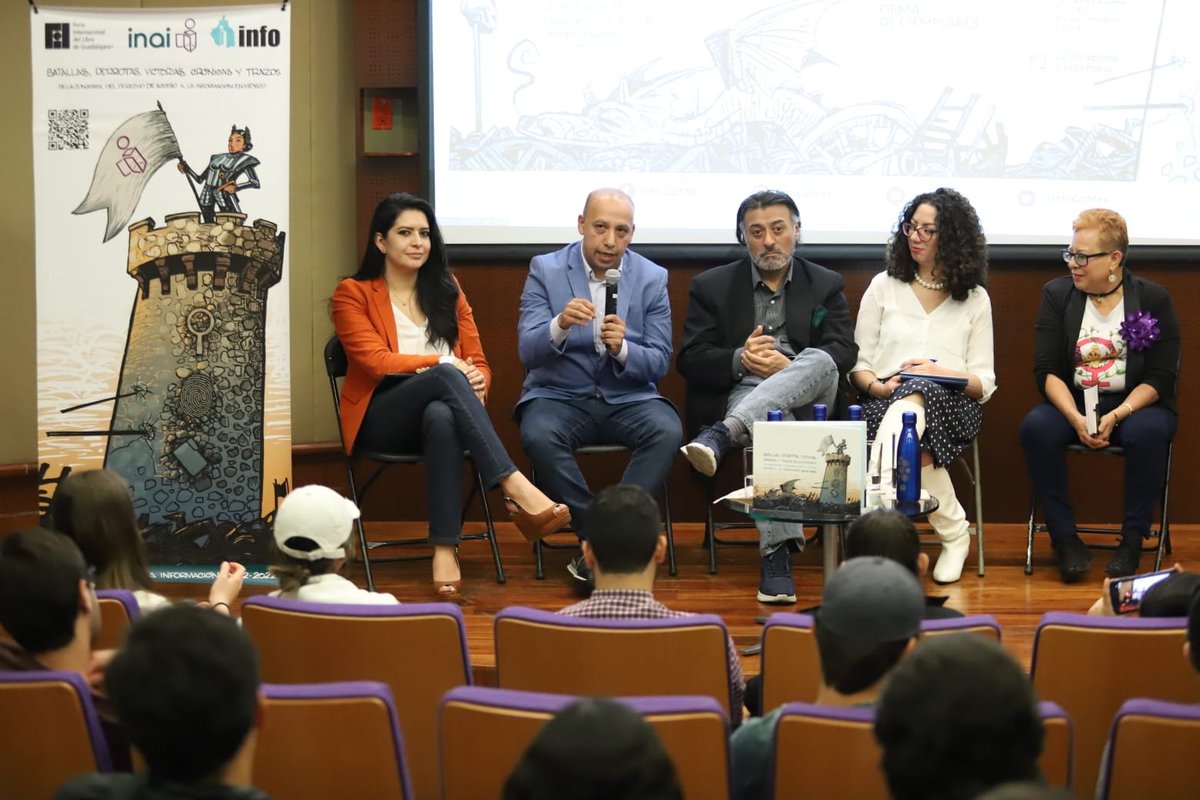 lauraenriquezr's tweet photo. A nuestros valiosos panelistas y moderadora, un agradecimiento especial por enriquecer la discusión con sus perspectivas; @integridad_AC, @danielagiza, @marcartonist, @obititlan y @pacobaca. https://t.co/BsIcj0hbWH