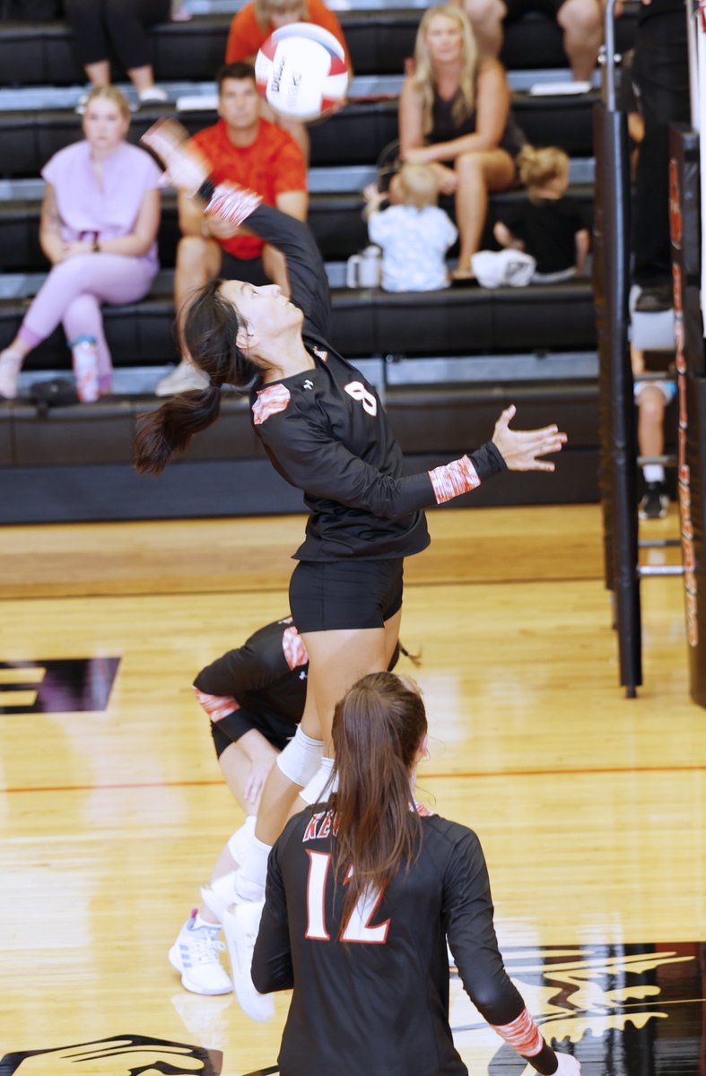 Boiler Fans.....The Volleyball Team was in action in the Brockman Gym tonight against Ridgewood. Well folks we have a Triple Dipper! Freshman Win, Sophomores win and the Varsity Wins...Go Boilers!