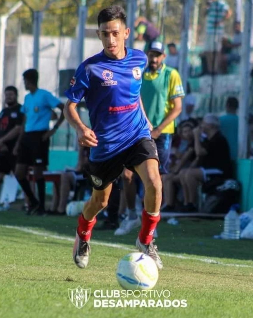 fraberardinelli's tweet photo. Hola a todos!! Quería contarles que Joni Castillo es uno de los 4 sanjuaninos que fue convocado para jugar el Mundial en Malasia con la Selección Argentina de Sordos.
La cita será en septiembre y necesitan sponsors/recursos para poder viajar. 
El alias es https://t.co/tejmsKAf5n https://t.co/Qx0wghx9nV
