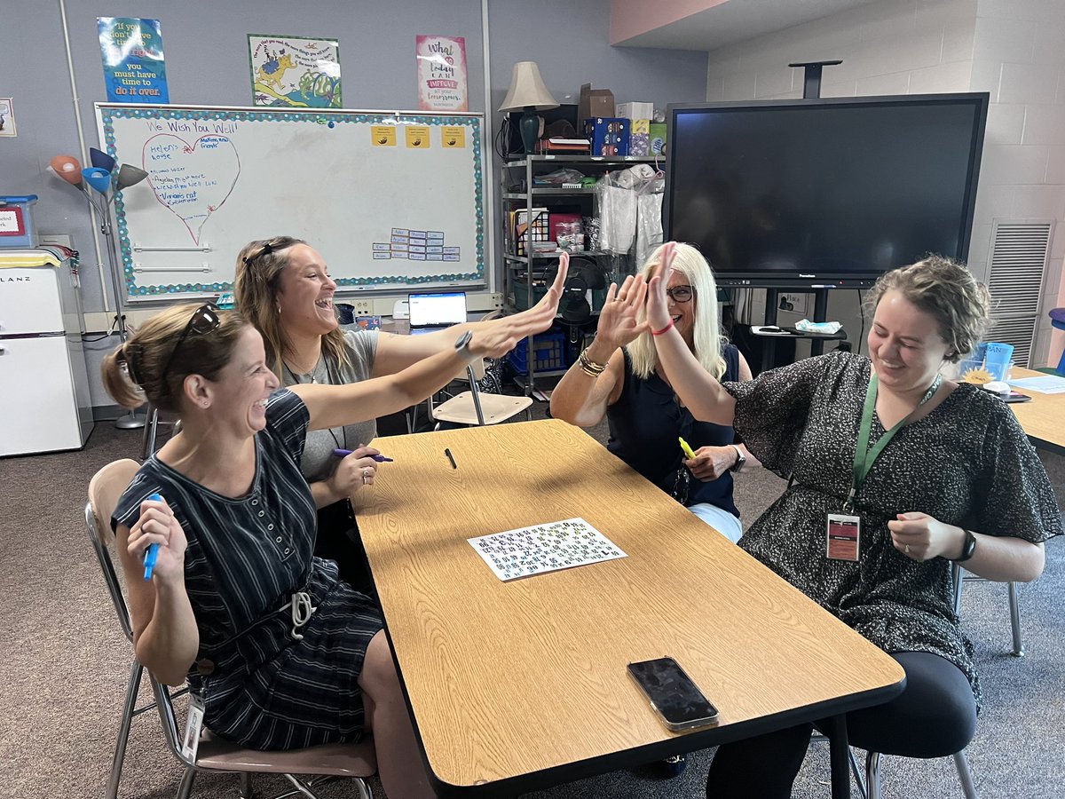 Kate Hayes tweet media