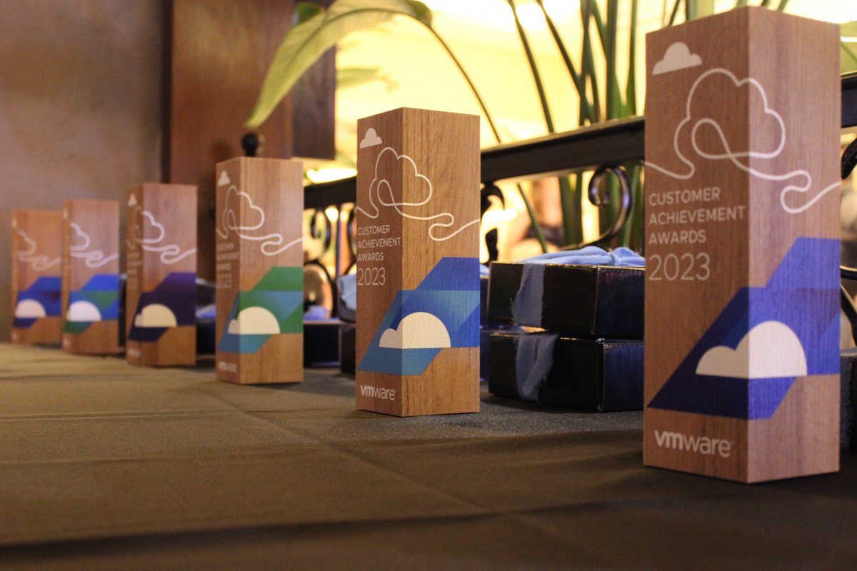 Laura Heisman tweet media