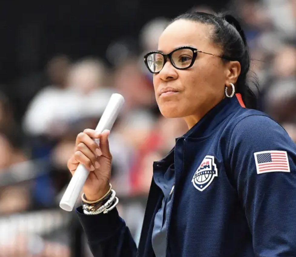 “Problem is, y’all wanting to be a millionaire playing the game with a hundredaire work ethic...bad math!” - Dawn Staley @dawnstaley