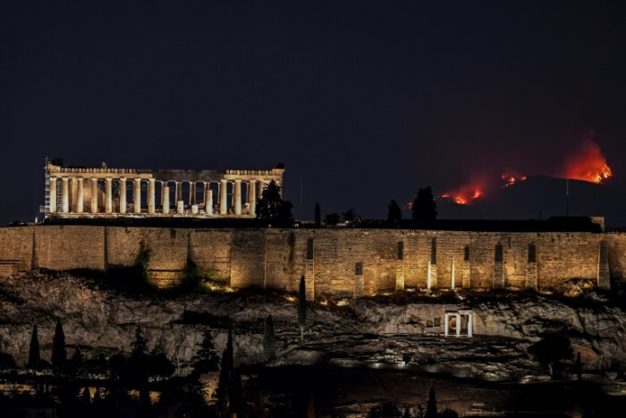 BangkokPostNews's tweet photo. ALEXANDROUPOLI (GREECE) - Thousands of people in an outer district of Greece's capital Athens were under evacuation orders Tuesday as firefighters battled a steadily growing wave of wildfires around the country that has left 20 dead. https://t.co/SvwaebLBHI https://t.co/3V27xAkLFx