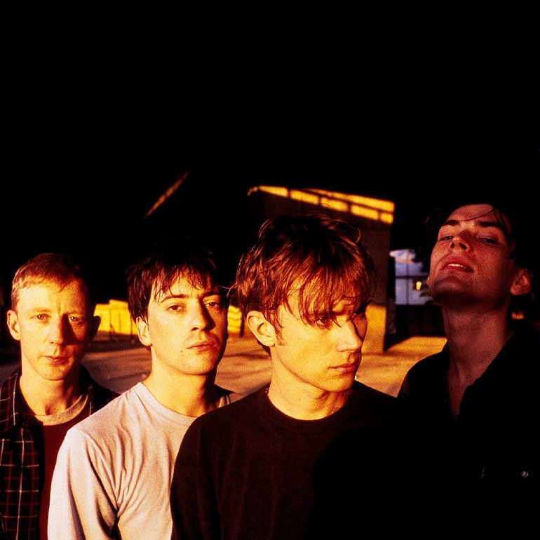 blurfanclub's tweet photo. Blur 1995 by Steve Pyke
#blur #DamonAlbarn #DaveRowntree #AlexJames #GrahamCoxon #StevePyke https://t.co/a8TBTHZy3d