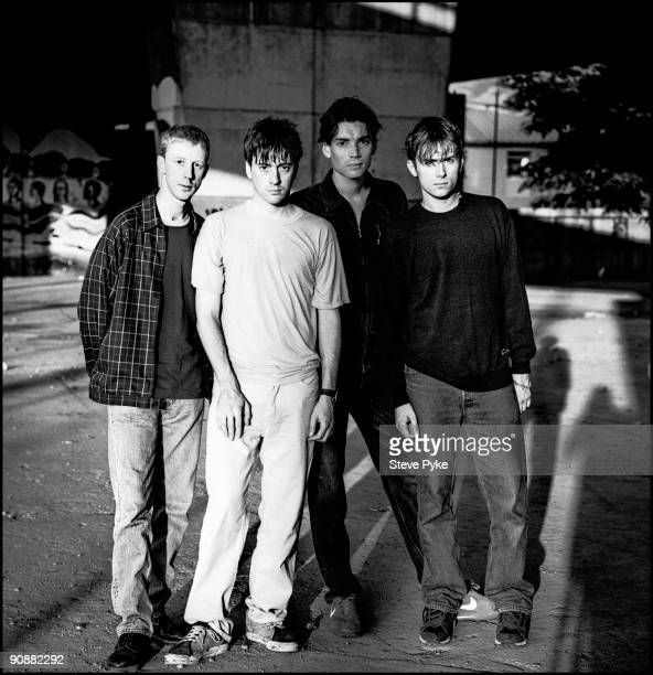 blurfanclub's tweet photo. Blur 1995 by Steve Pyke
#blur #DamonAlbarn #DaveRowntree #AlexJames #GrahamCoxon #StevePyke https://t.co/a8TBTHZy3d