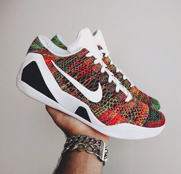SneakerPics23's tweet photo. RT if you'd Rock these Kobe 9's 🔥 https://t.co/EMEVcPOUVc