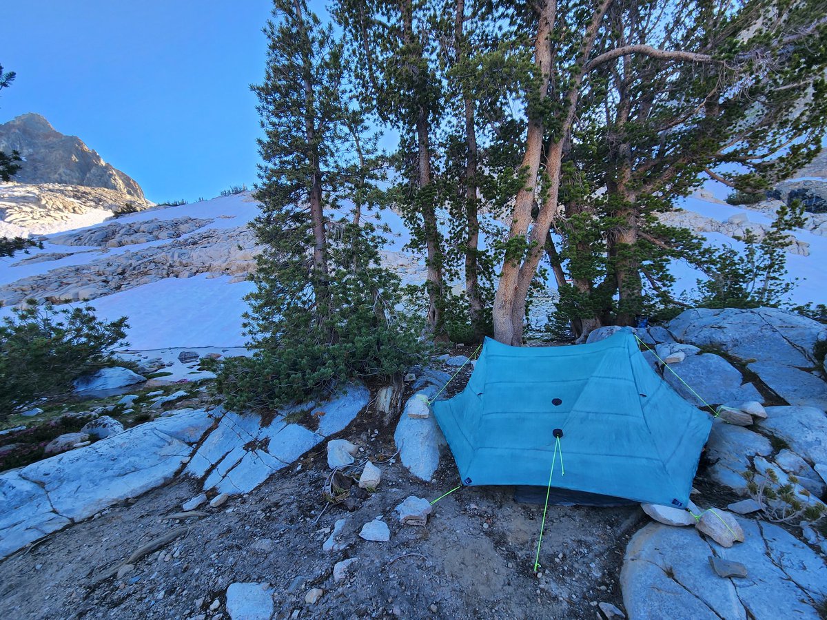 kalvetu's tweet photo. This terrain has planted an abnormal silence in me. It's like an iceberg's bummock . Deep down, in a subtle way. That internal depth of silence is terrifying.
*
#JMTHike 2023
#Hike
#Mile2Go
#Quote #Life https://t.co/NsmKWHpm2A