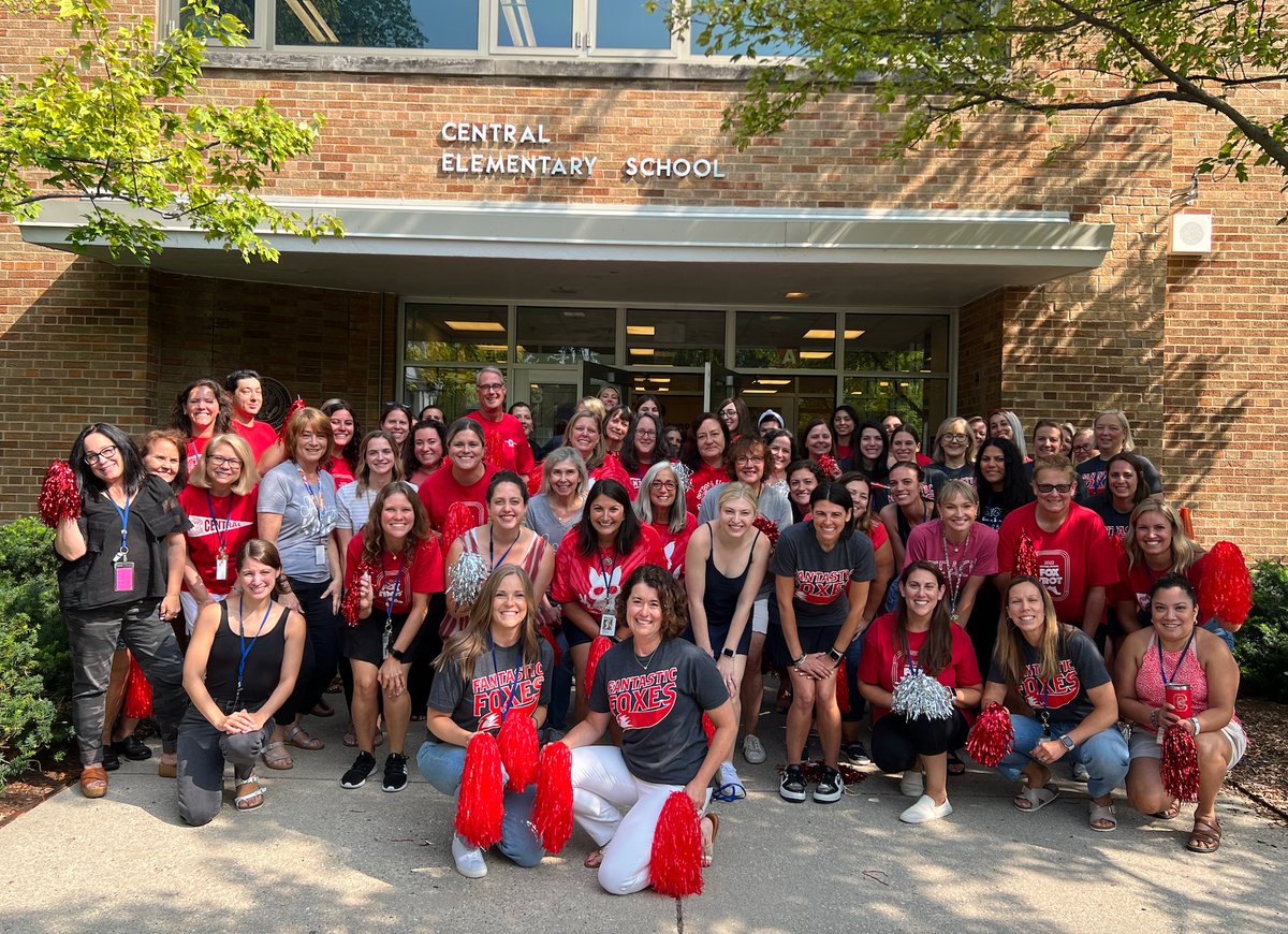 We are looking forward to an amazing school year!  We can't wait to welcome back our foxes to school tomorrow. <a href="/Wilmette39/">Wilmette Public Schools</a> <a href="/ExploreCentral/">Central School Foxes</a>