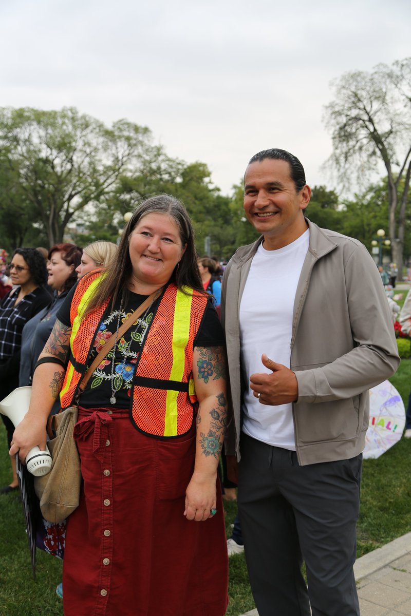 WabKinew's tweet photo. #ECEsAreEssential and valuable to our province's future. That's why an NDP government will always have their back and show them the respect they deserve. https://t.co/X39Jg6r0th