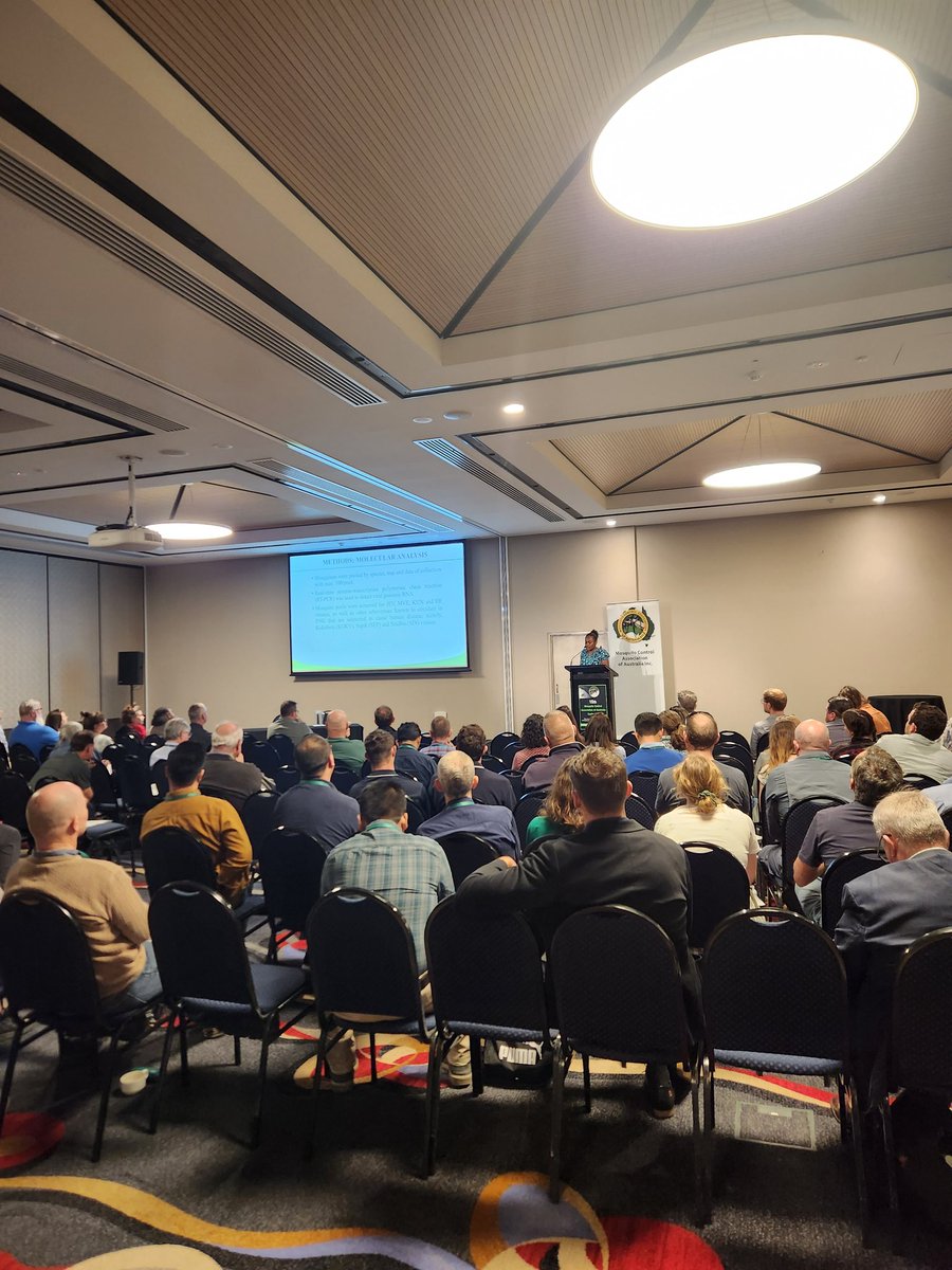 Joelyn Goi shared results from screening ~30,000 mosquitoes from 4 provinces in PNG for seven viruses! Positive detections of JEV and Kokobera virus were found. This can help us understand transmission pathways #mcaa2023