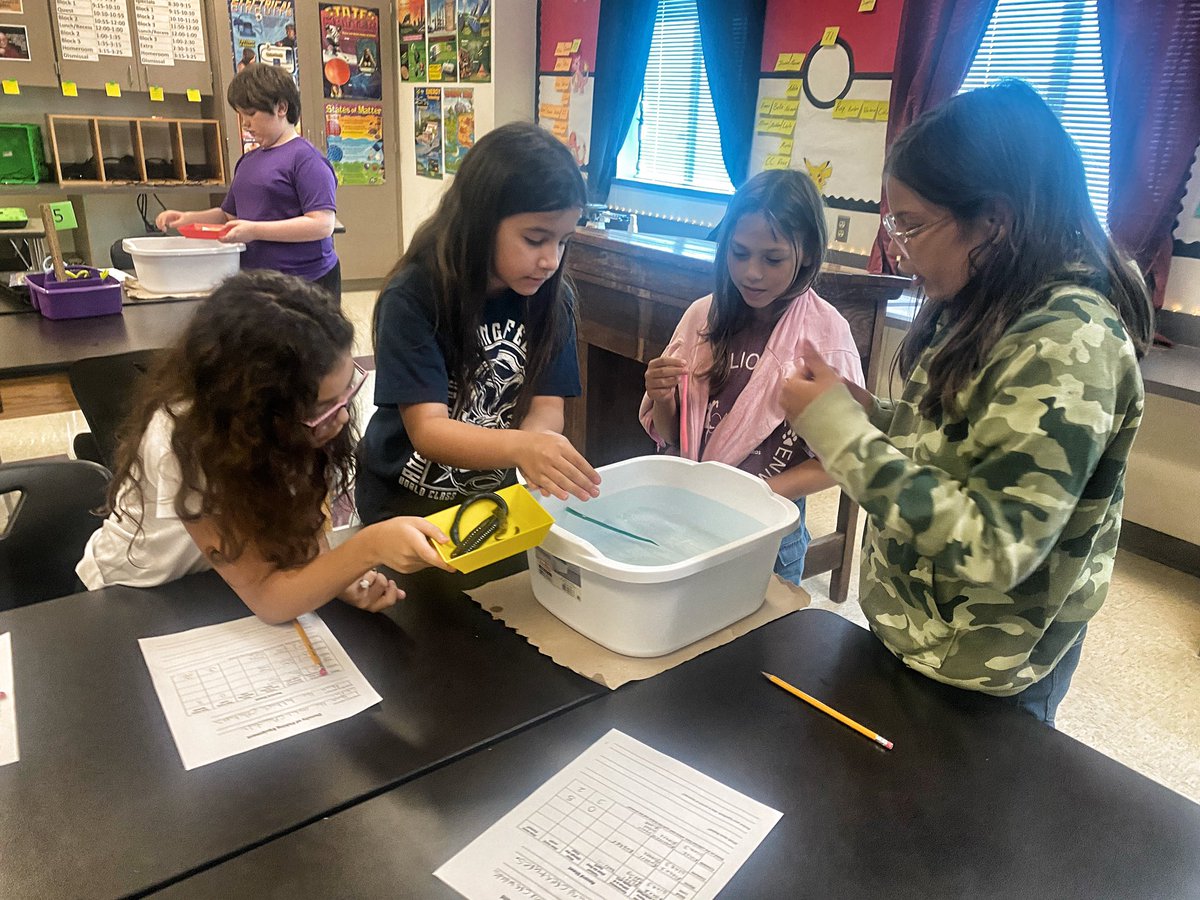 mrgaines_sciguy's tweet photo. First lab of the year went great! Relative density of fishing tackle. #LeaningIn #education #FindingMyRhythm  

Teacher Hack: Group with the driest table at the end wins a prize. https://t.co/3orvnNVHvW