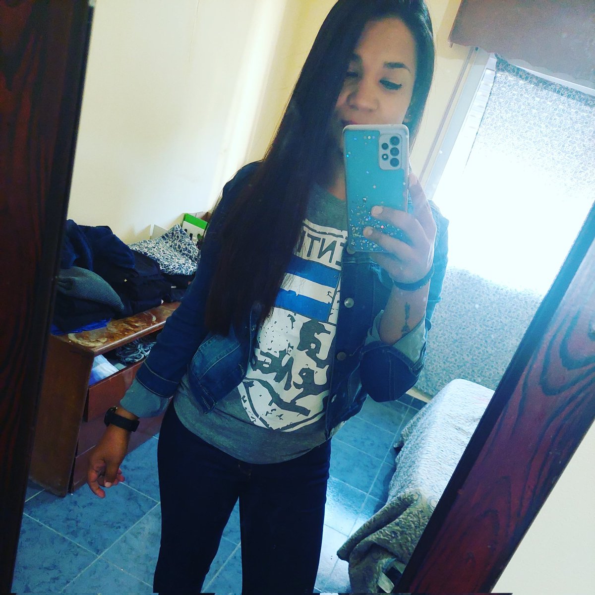 YoLy_bel's tweet photo. #NuevaFotoDePerfil https://t.co/mhtzGyzcfI