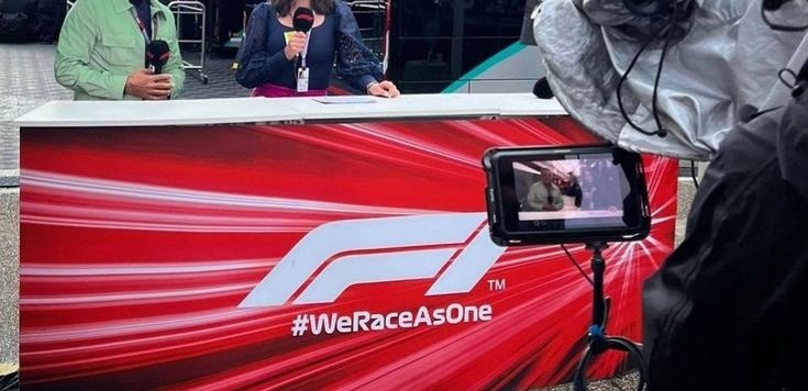 cind3relIa's tweet photo. Drift, 🏎️ a #Jangkku au

Yosef, a Formula One driver, was seen giving Prim, the commentator, a flying kiss, causing viewers to believe that they are dating. https://t.co/MEcmRYl2YW