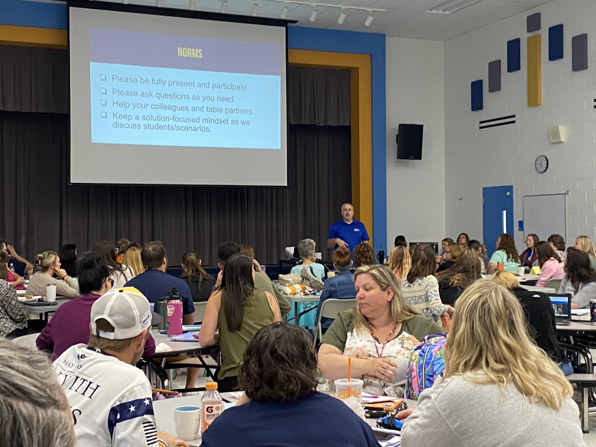 Diana Gray tweet media