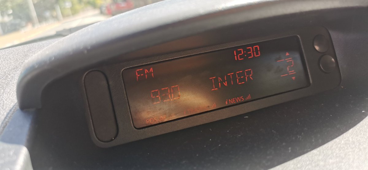 Julienlagom53's tweet image. Salut @franceinter
Bravo et merci de votre programmation nocturne que j'écoute ici en journee en #NouvelleCalédonie 😊
12h30 à #Nouméa = 3h30 dans l'hexagone
🏝 ☀ 🐠 🌸 🌴