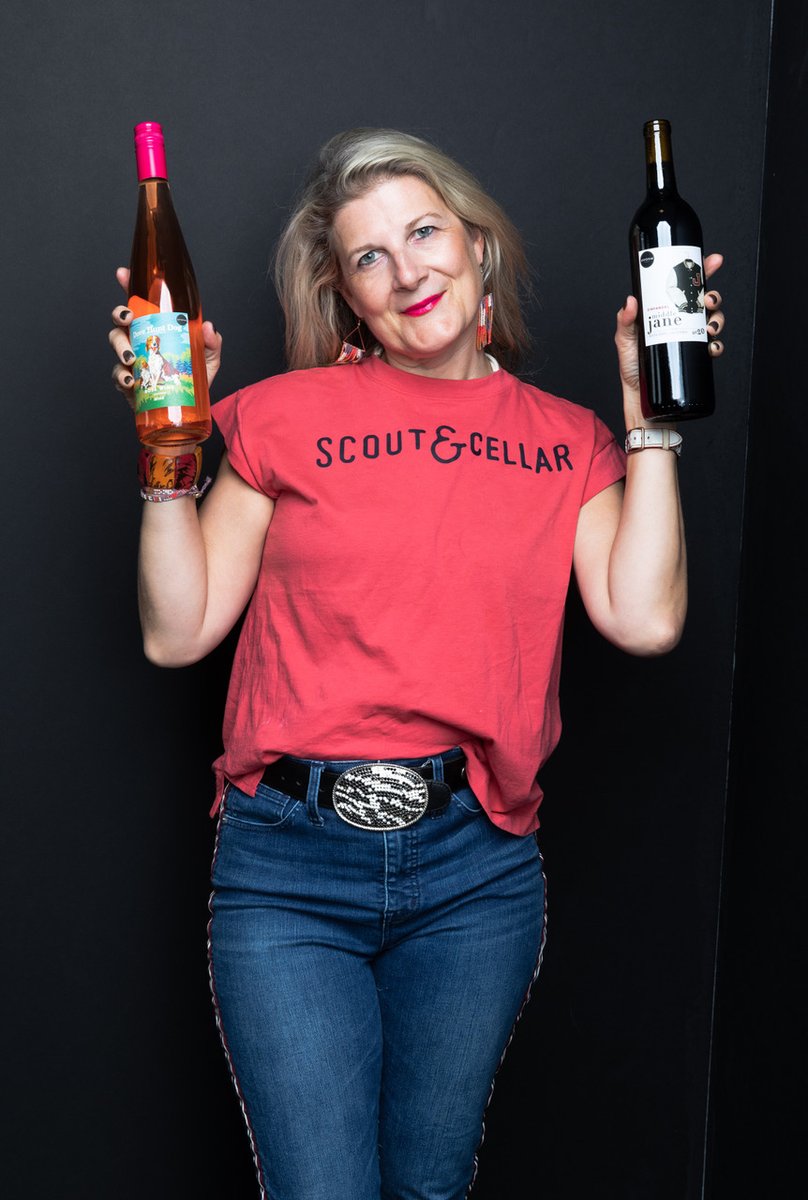 sjsevanston's tweet photo. I’m building a Sparkle Empire marketing wine and coffee and designing and selling fair trade jewelry. 
I’m looking to build my team. I mentor you to get paid weekly. I love ❤️ to help make the most of your time. $79 to start a wine biz. $99 to start a jewelry biz. Who’s in? https://t.co/d8JTuEEJTZ