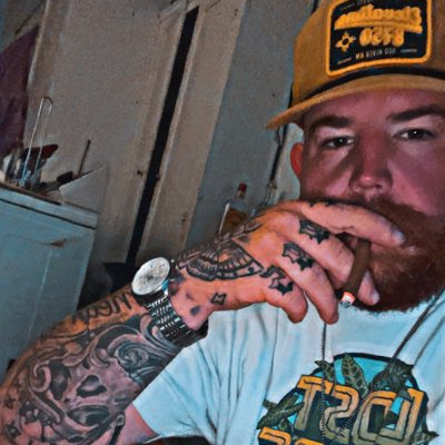 austen_snapp's tweet photo. #NewProfilePic https://t.co/c6BDZYEK42