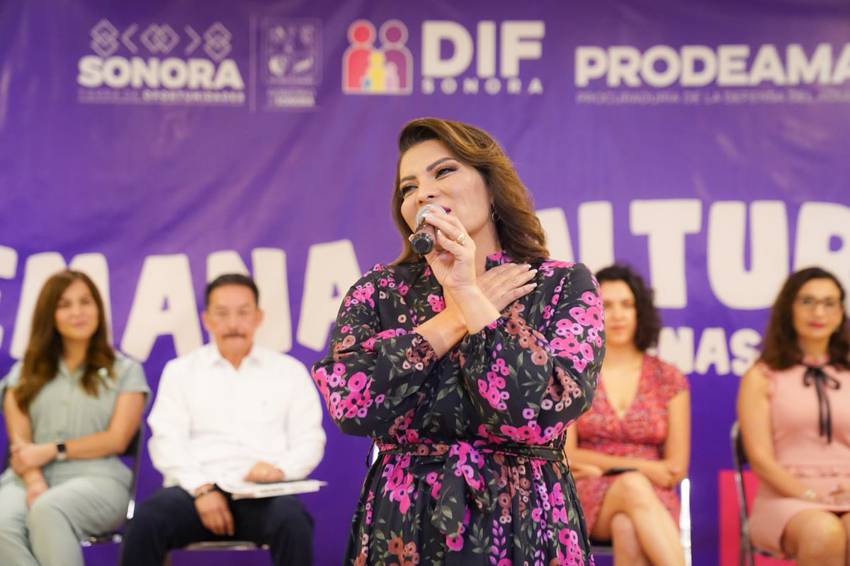 LoreniaValles_'s tweet photo. Hoy arrancó la Semana Cultural de las Personas Mayores (del 22 al 28 de agosto), con el propósito de visibilizar las contribuciones de las personas mayores a las familias y la vida social. Iniciamos con la conferencia “Hipoteca  inversa”, del Dr. Armando Álvarez @PRODEAMAOficial. https://t.co/WlYhi8n8B4