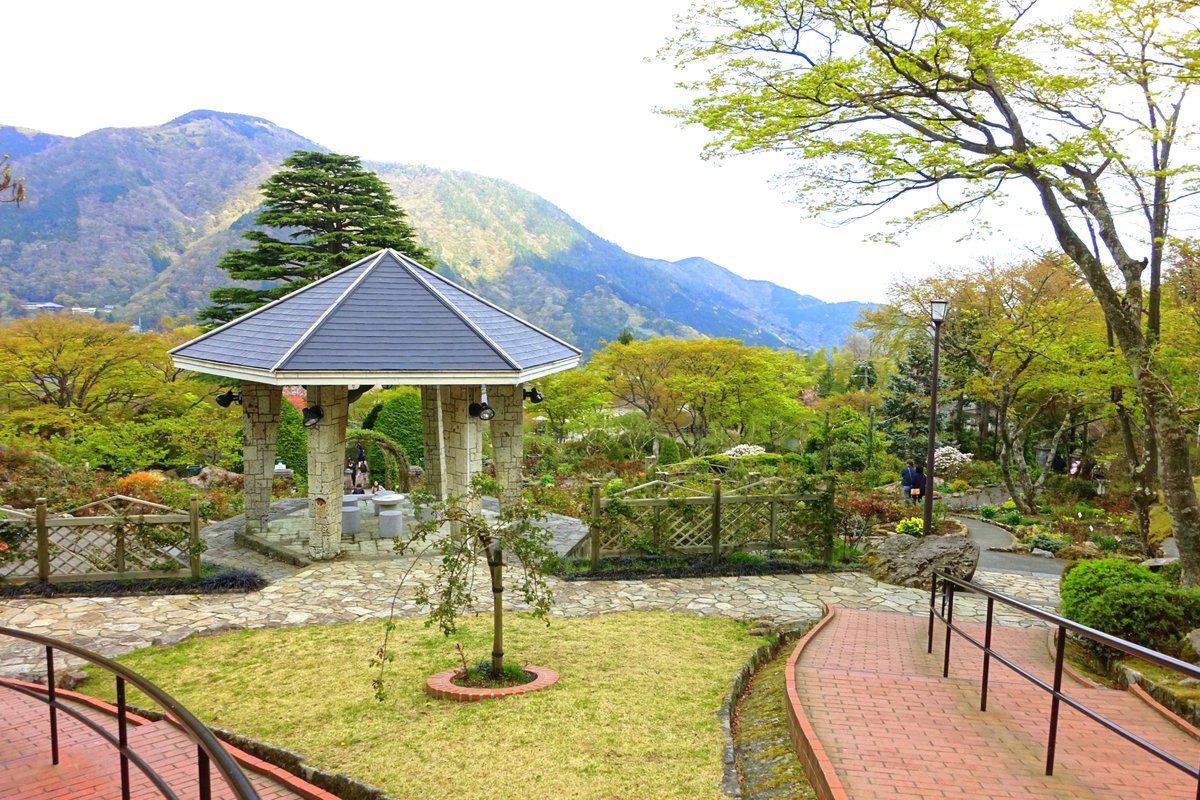 PopJapan2015's tweet photo. Gora Park, also known as Hakone Gōra Park, is a Western-style landscape park located in Hakone, Japan.
Address: Hakone, Ashigarashimo District, Kanagawa Japan.
Photo credited to Daderot
#japan #GoraPark https://t.co/rNXPa16mVb
