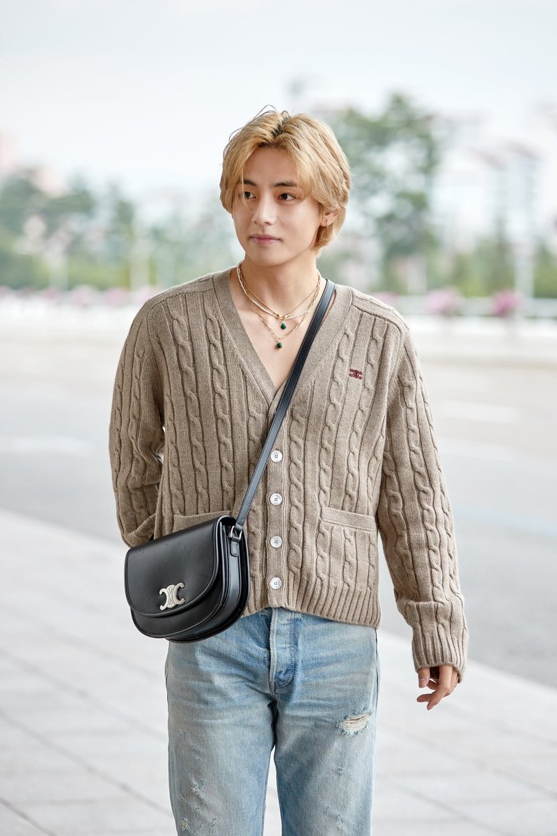 カーディガン CELINE bts LDH