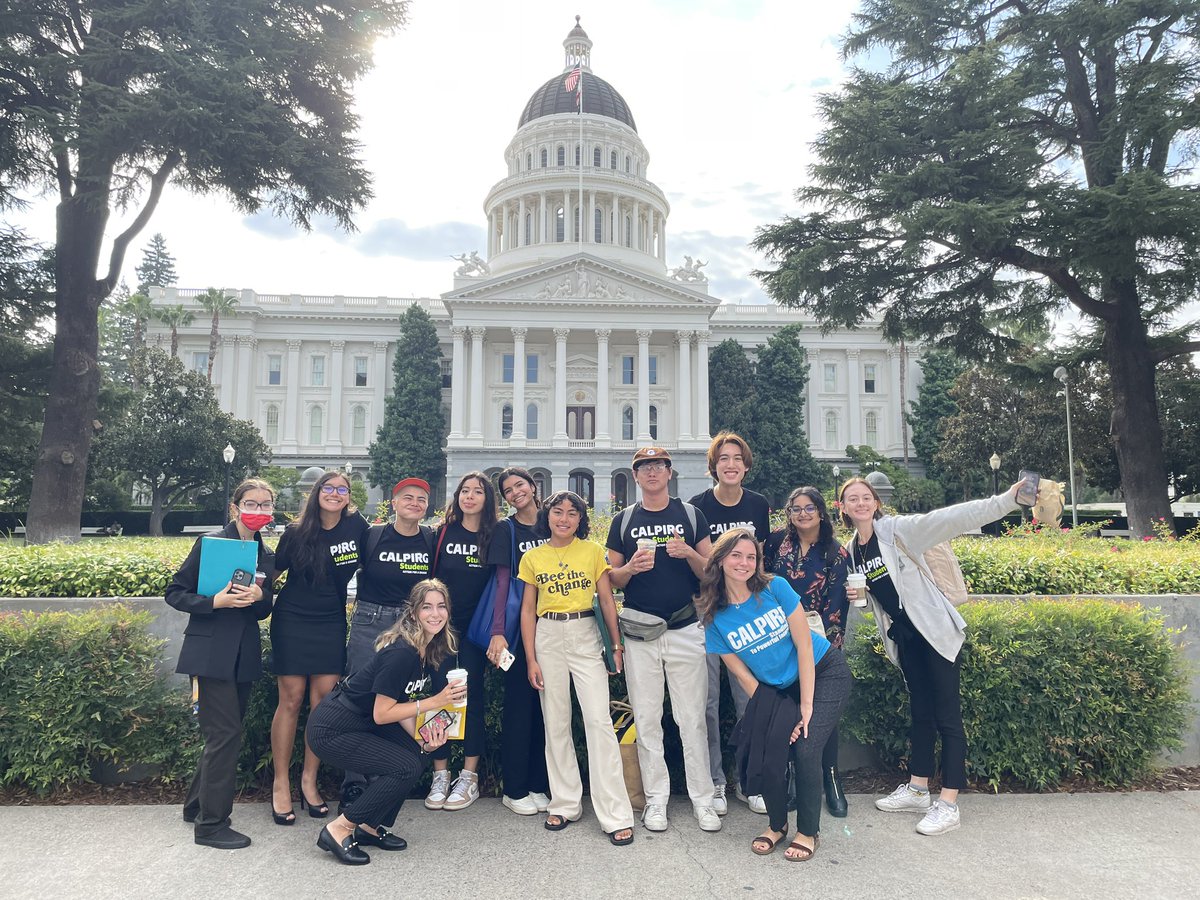 Had a blast at our summer lobby day today! 🥳 Students support… 

✅ Save the Bees 🐝  #AB363
✅ Right to Repair 🛠️ #SB244
✅ More Solar ☀️ #SB49
✅ Price transparency in concert tickets 🎫 and course materials 📚 #AB8 #AB607 

@CALPIRG @EnvCalifornia