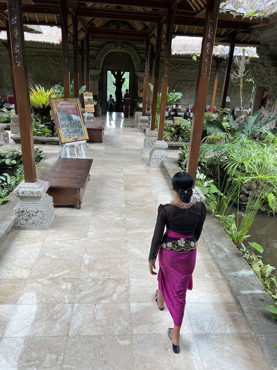 progressupdate_'s tweet image. The degree of care l received at every level was amazing in Bali. It is powerful having a living memory from a live experience, everything that happened here are the type of scenes I’m willing to work on(for) in my mind again &amp;amp; again. 🔂