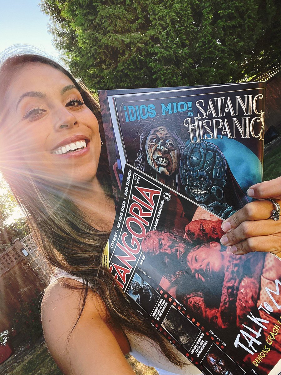 🩸OUR #HORROR MOVIE on the cover & 5 page spread of this month’s edition of @fangoria! #SatanicHispanics Grab your tickets Coming to a theater near you September 14th!👇🏾 

bit.ly/satanichispani…

#luchagore4life #dreadcentral #lamuñecadelterror #anthology