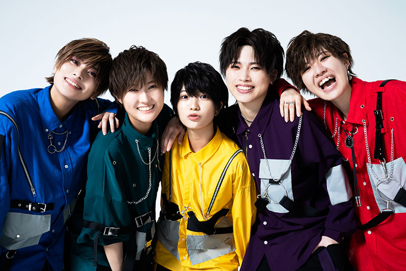 teichikujpop's tweet photo. 【Pipping Hot（#ピピンホット）】
この夏一番まっすぐな応援アンセム🔥

3rd SG『#人と違って何が悪いっていうの？』を本日リリース✨元 Non Stop Rabbit #田口達也 氏が作詞作曲&amp;MV制作を手掛けてくださいました🐰対象店舗でお買い求め頂くと購入特典も🛍是非お見逃しなく💨
https://t.co/MXOYpuSwnb https://t.co/8Wn10gZGkM
