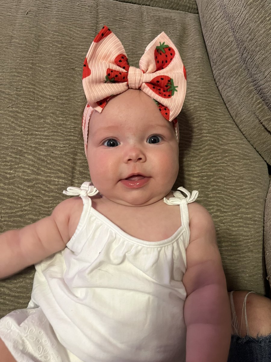 Chunk dunk is 4 months old😭🫶🏻