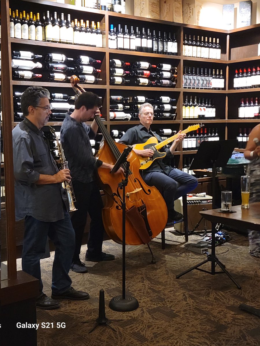 tlo1955's tweet photo. ICHIRO ASIAN BISTRO &amp; WINE BAR
1500 Rivery Blvd #2120, Georgetown, TX 78628
Live jazz Fridays &amp; Saturdays.
An absolute MUST TRY! https://t.co/mFM9JQZif2
