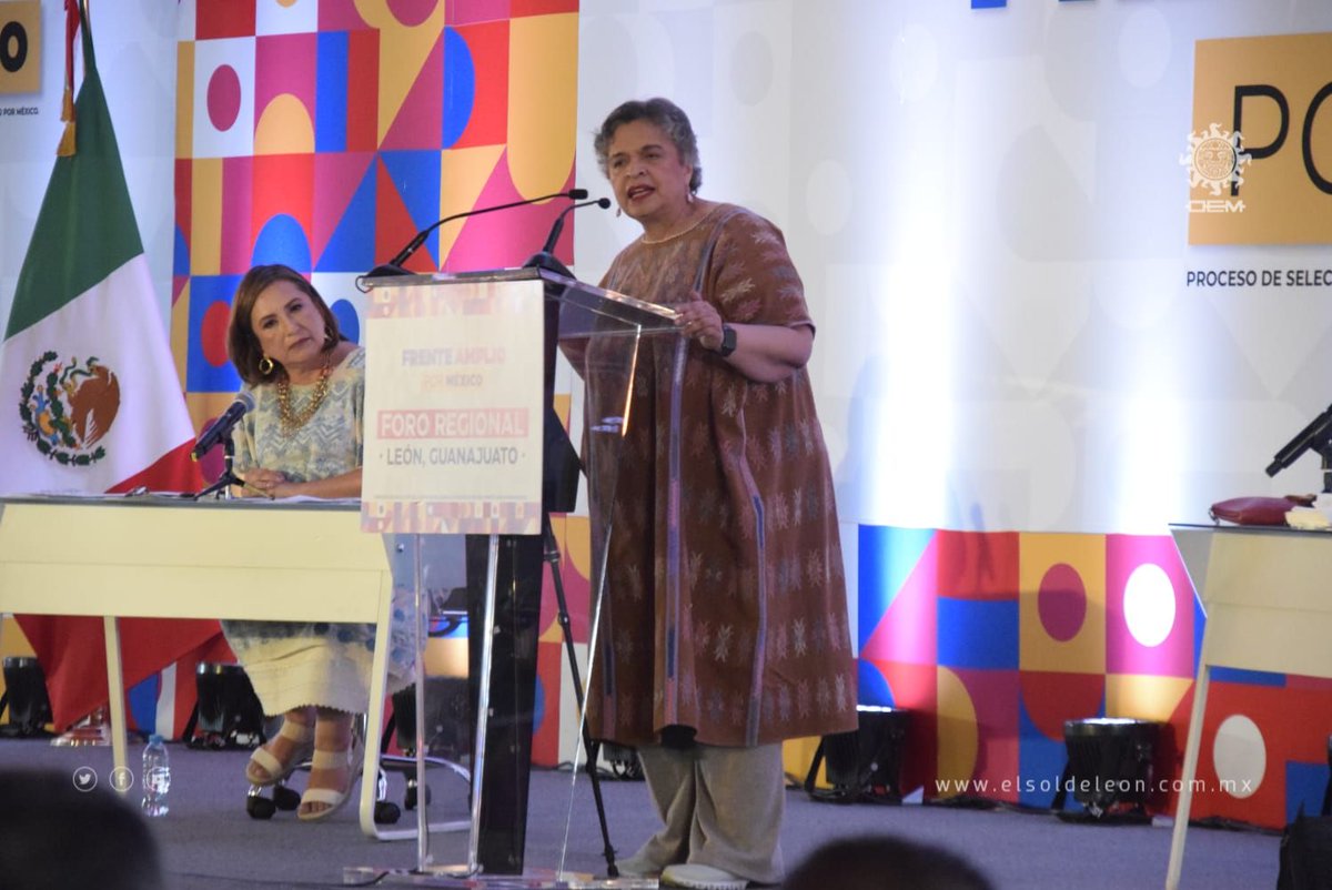 Con reunión de presidentes nacionales del <a href="/PRI_Nacional/">PRI</a>, <a href="/AccionNacional/">Acción Nacional</a> y <a href="/PRDMexico/">PRD</a>, se llevó a cabo el Tercer Foro de las aspirantes a la presidencia de México por el #FrenteAmplioPorMexico:  <a href="/XochitlGalvez/">Xóchitl Gálvez Ruiz</a> y <a href="/BeatrizPRangel_/">Apoyo Beatriz Paredes Rangel</a>  

📸 Foto: Francisco Carmona | El Sol de León