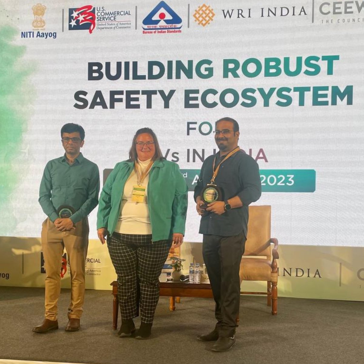 lohum's tweet photo. @LOHUM at the 'EV Safety Technical Seminar for Atmanirbhar and Surakshit Bharat' inaugurated by Sudhendu Sinha @sudhenduj65, @NITIAayog  Aayog, organized by @UL Standards &amp; Engagement and the @U.S. Commercial Service India @TradeGov in partnership with @WRI India &amp; the @CEEW.
1/3 https://t.co/mUWBdVLPkJ