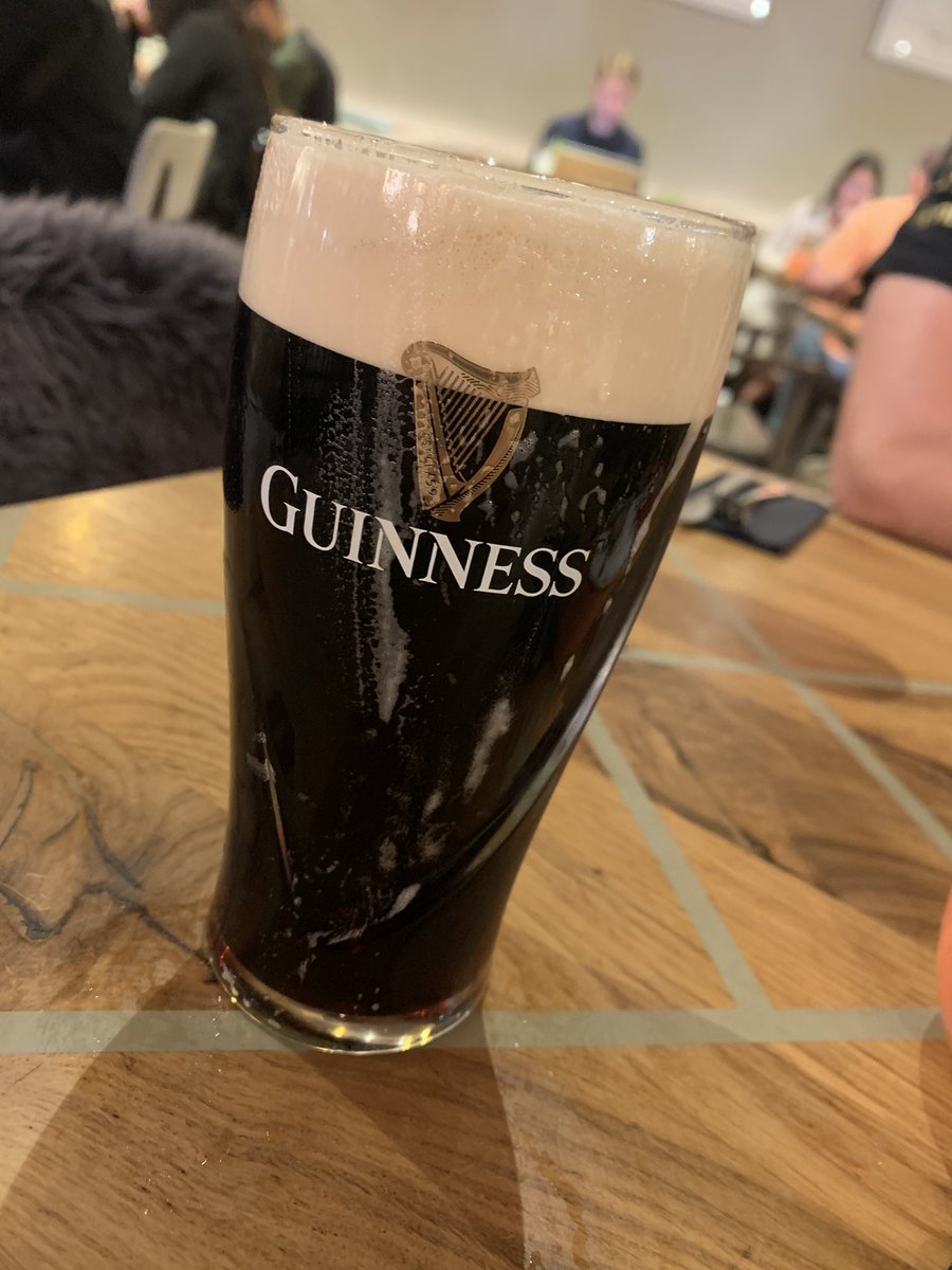 rory_kirkk's tweet photo. The Commission, Heathrow Airport @shitlondonguinn https://t.co/nIJ8dmDEQP