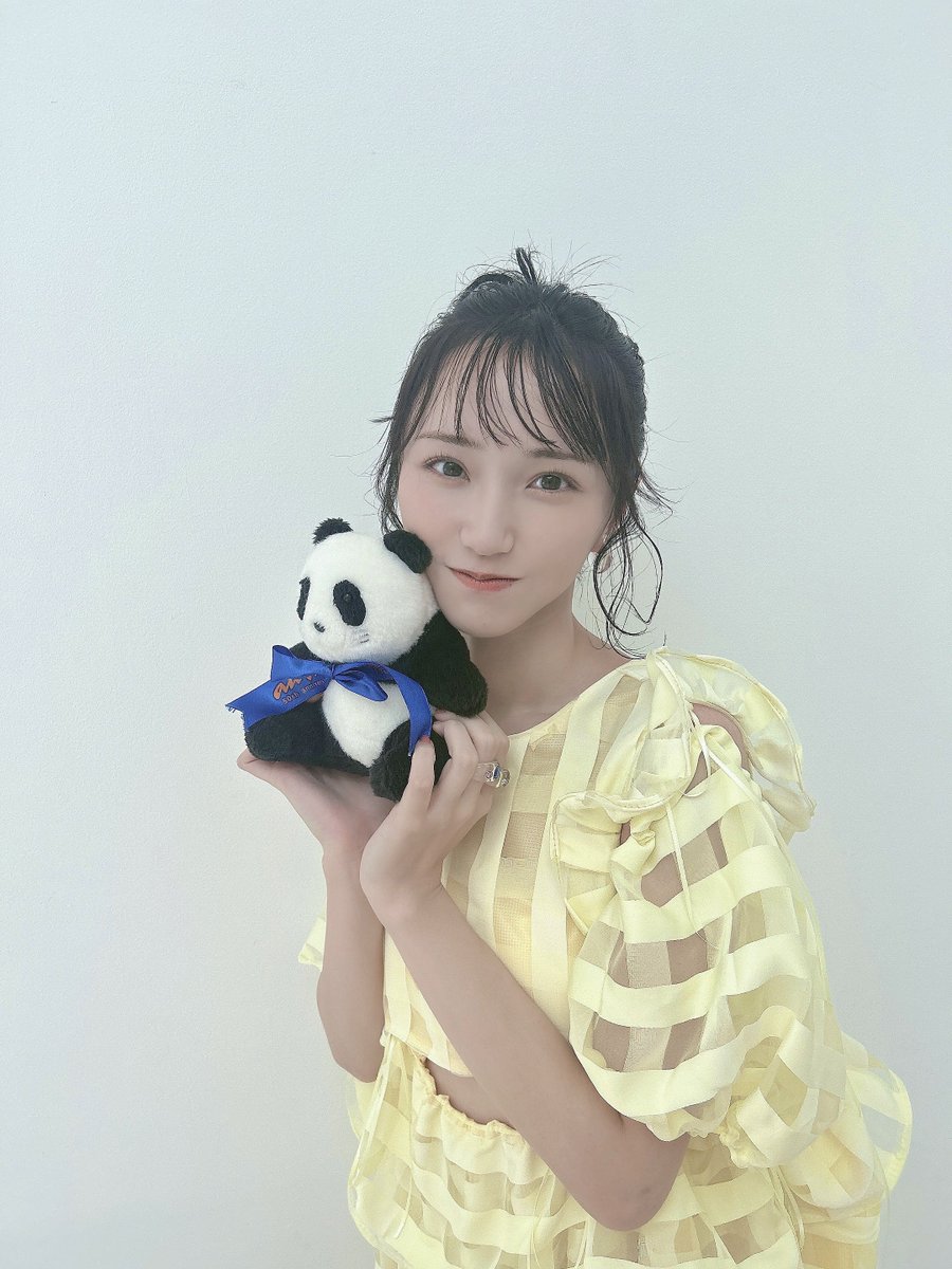 本日発売の #anan 2361号に 初登場しています 🐼🌸 指原さんからの