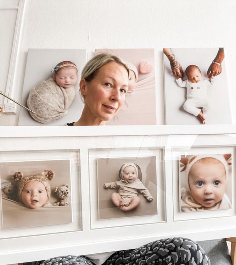 The wonderful Antje Farmer Photography - Trinity frame ready to hand over to a client 📸

#onevisionimaging #newbornphotography #trinityframes #triptychframe