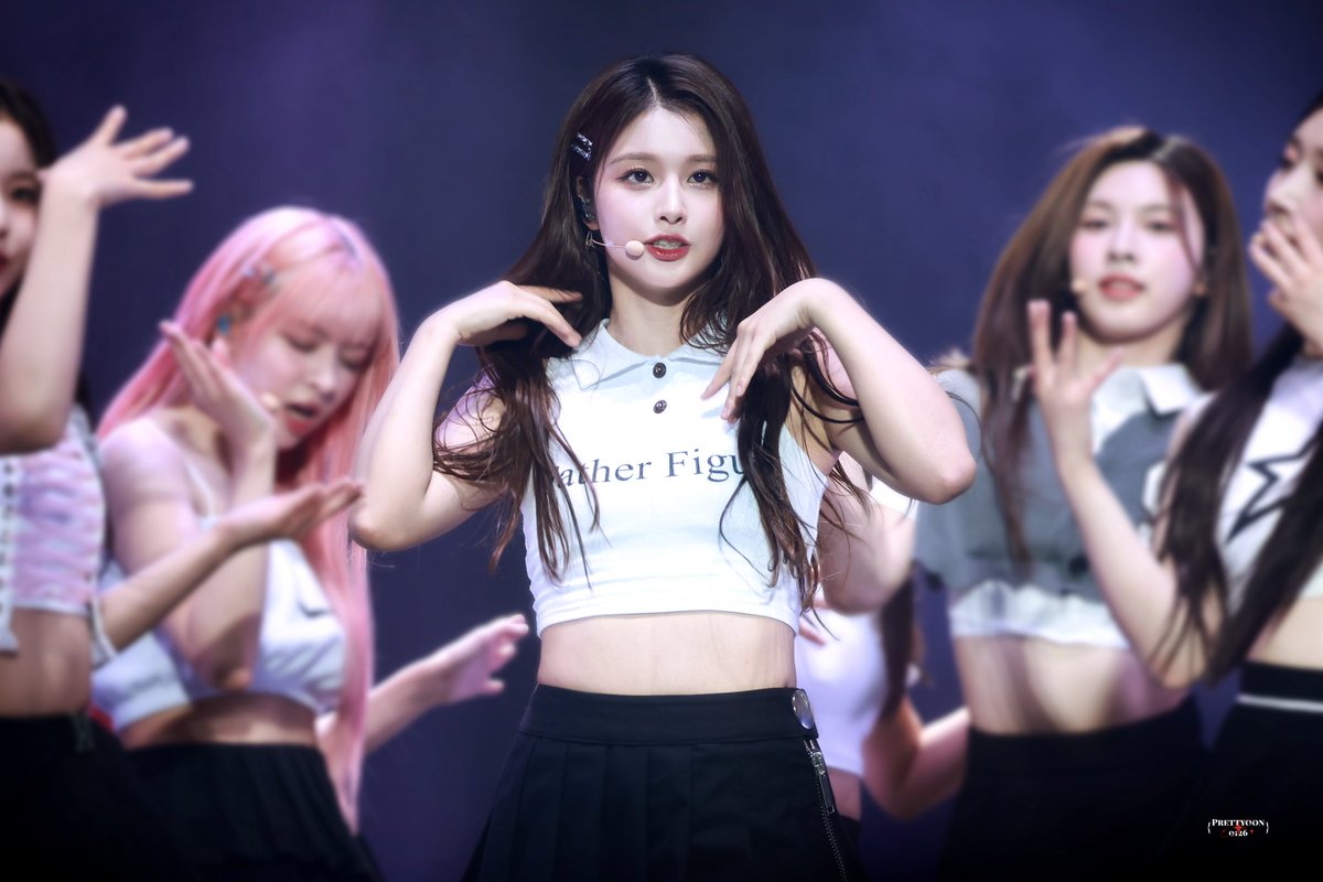 prettyoon0126's tweet photo. 「230820」 

#NMIXX      #엔믹스 #설윤 #SULLYOON #KAMPFESTCDMX #KAMPFestCDMX2023 https://t.co/FTOkbRxYLs
